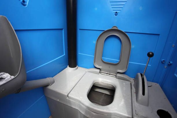 Best VIP or Luxury Restroom Trailers  in Kerens, TX